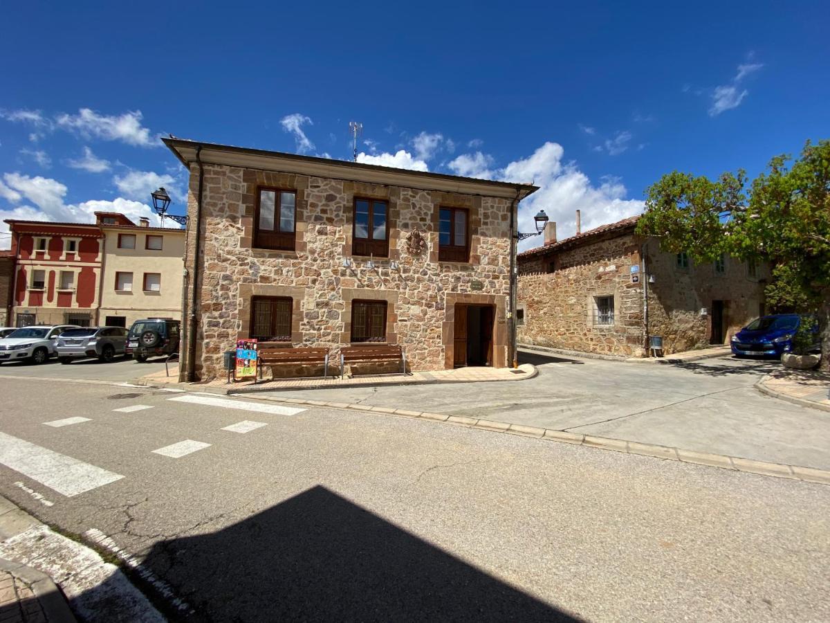 Albergue El Camino De Santovenia Сантовения-де-Ока Экстерьер фото