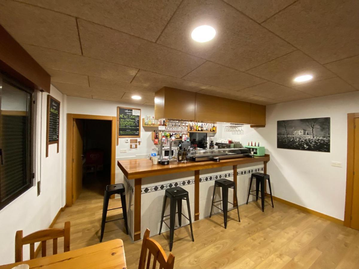 Albergue El Camino De Santovenia Сантовения-де-Ока Экстерьер фото