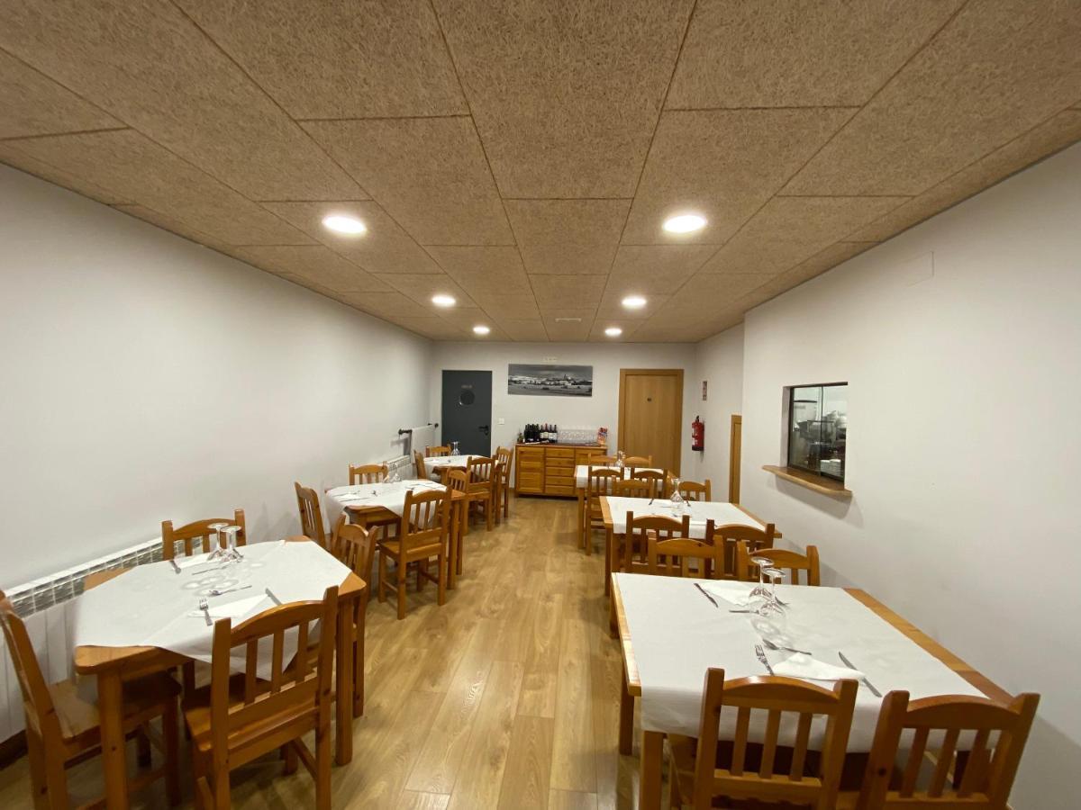 Albergue El Camino De Santovenia Сантовения-де-Ока Экстерьер фото